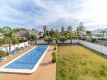 Villa modern en Cabo Roig