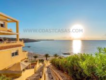 Apartamento con vistas frontales al mar