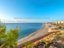 Apartamento con vistas frontales al mar