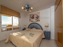 Apartamento con vistas frontales al mar