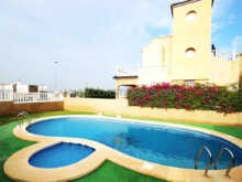 SRG detached villa Los Altos